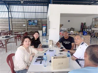 NewVision відвідайте індонезійських клієнтів